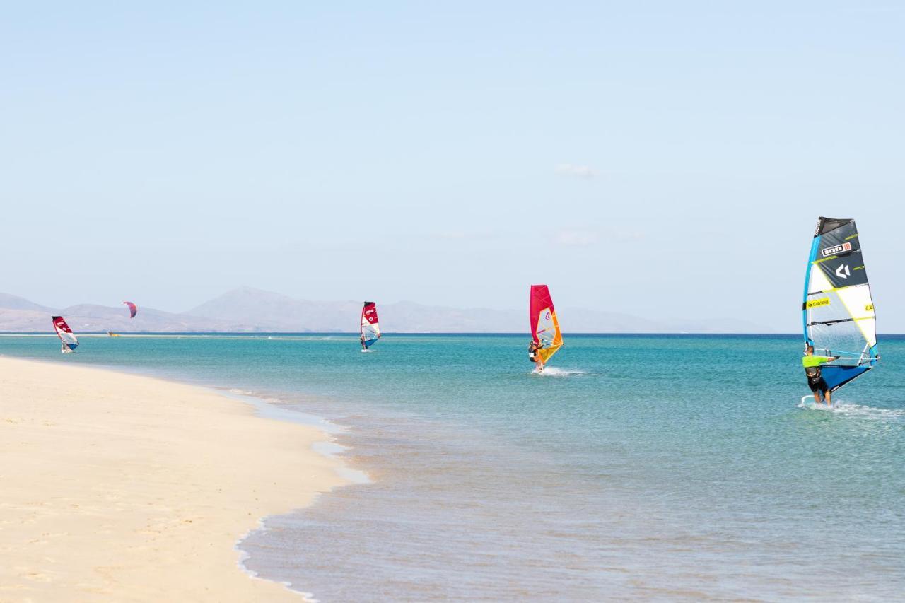 Home2Book Hola Rolls Corralejo Center Exteriör bild
